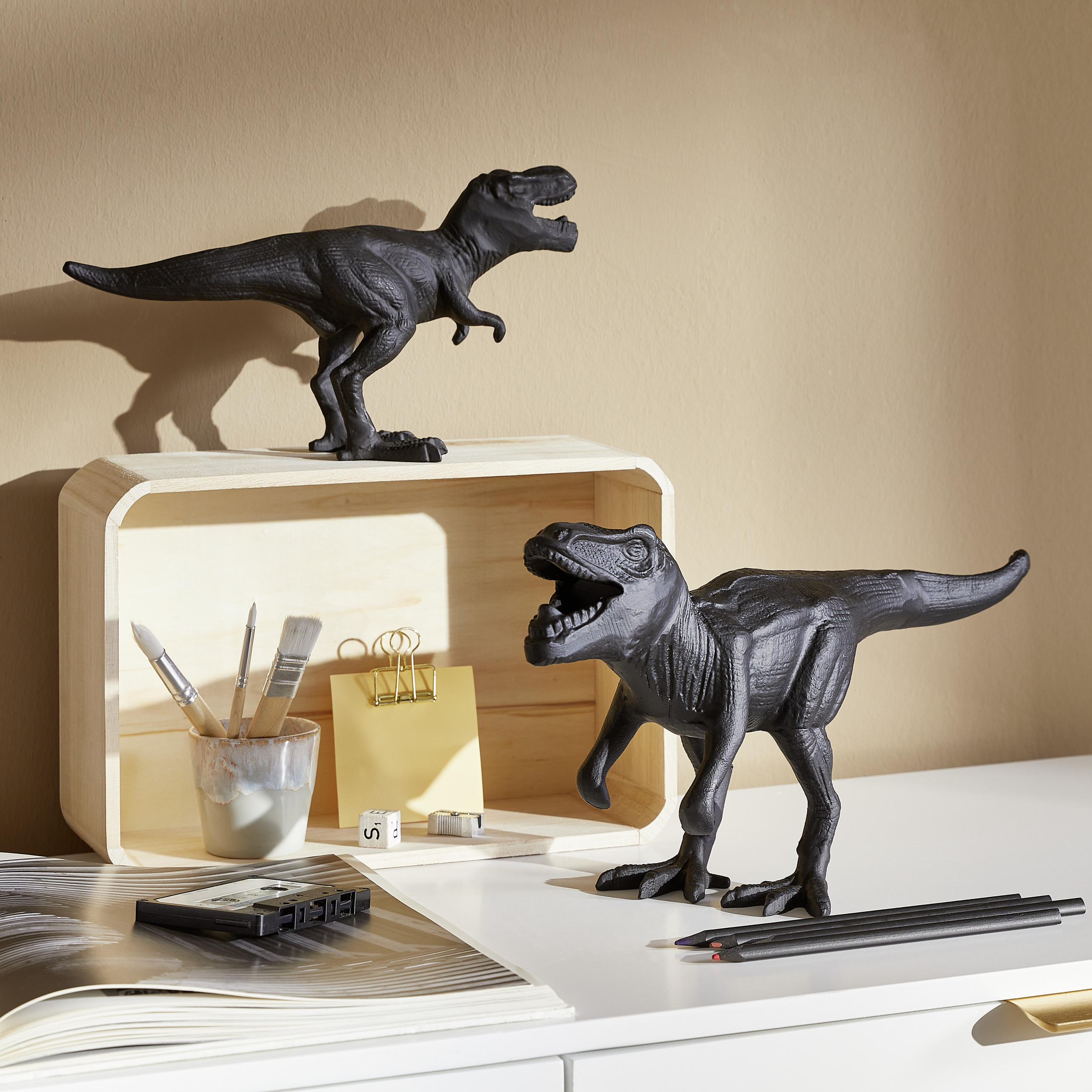 SKULPTUR - Schwarz, Basics, Metall (27,5/13/9,5cm) - Light & Living