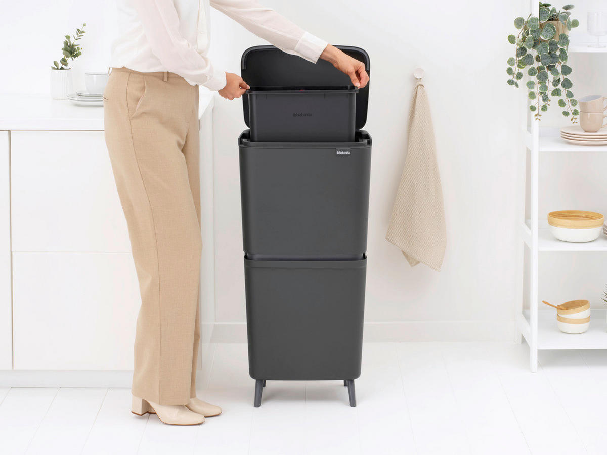 ODPADKOVÝ KOŠ  20+25 l - tmavě šedá, Basics, plast (28/88,3/41,9cm) - Brabantia