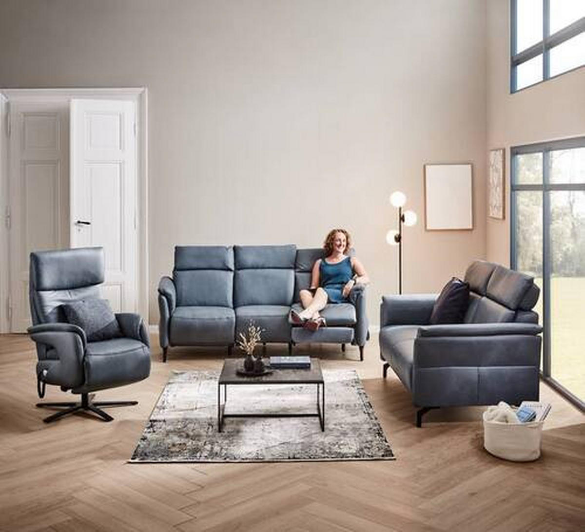 TRAPEZSOFA in Echtleder Graublau  - Graublau/Schwarz, Konventionell, Leder/Metall (221/103/95cm) - Dieter Knoll