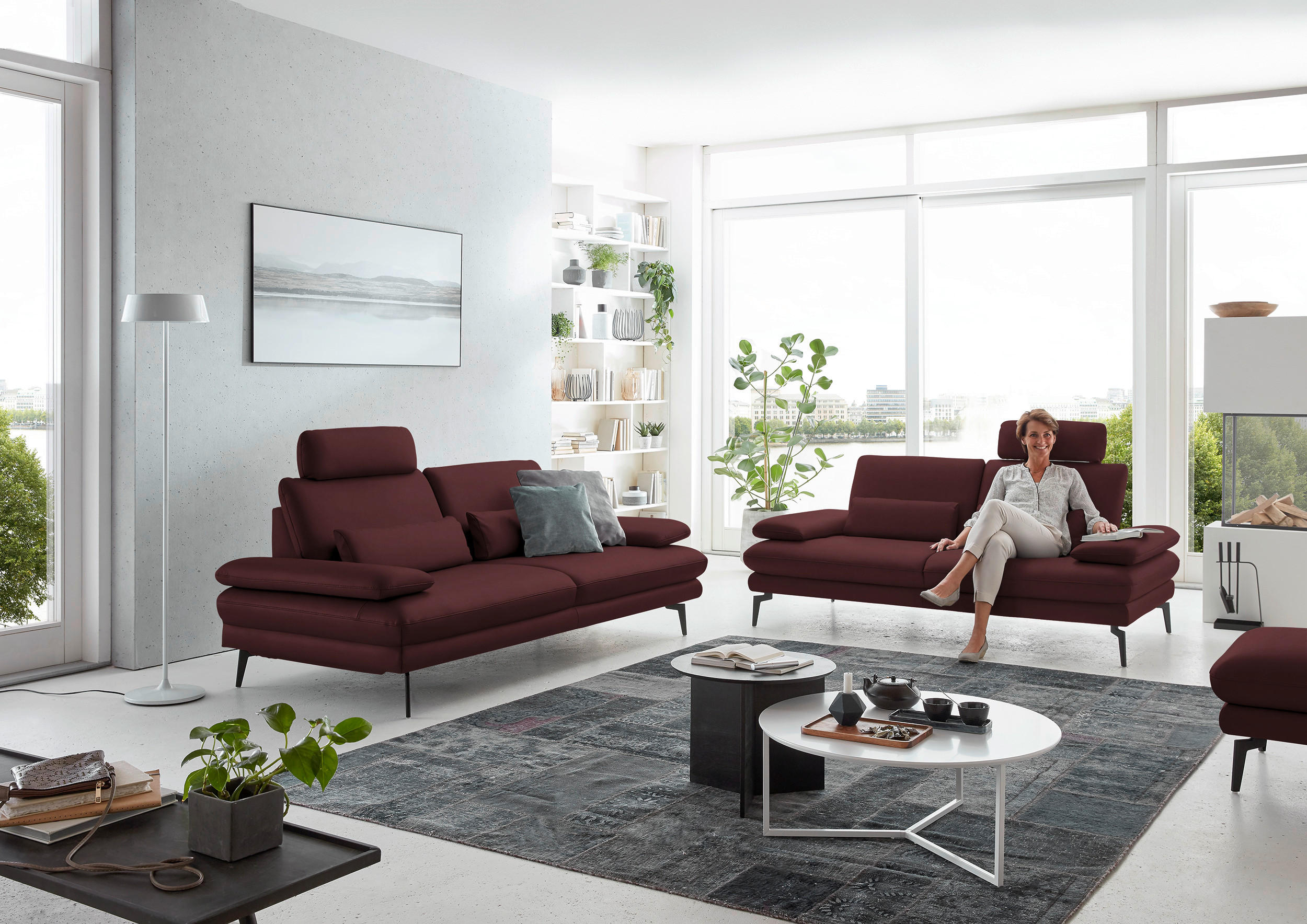 3-SITZER-SOFA in Leder Beere  - Beere/Schwarz, Design, Leder/Metall (222/86/104cm) - Dieter Knoll