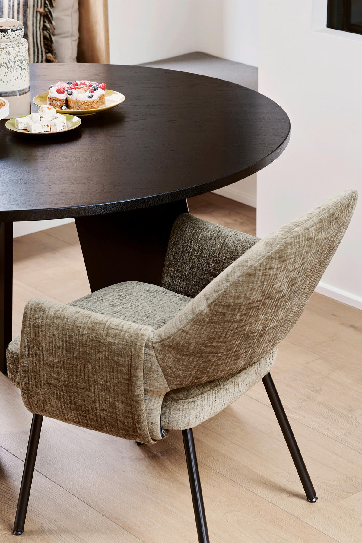 ESSTISCH in Holz 129/129/75 cm  - Schwarz, MODERN, Holz (129/129/75cm) - Livetastic