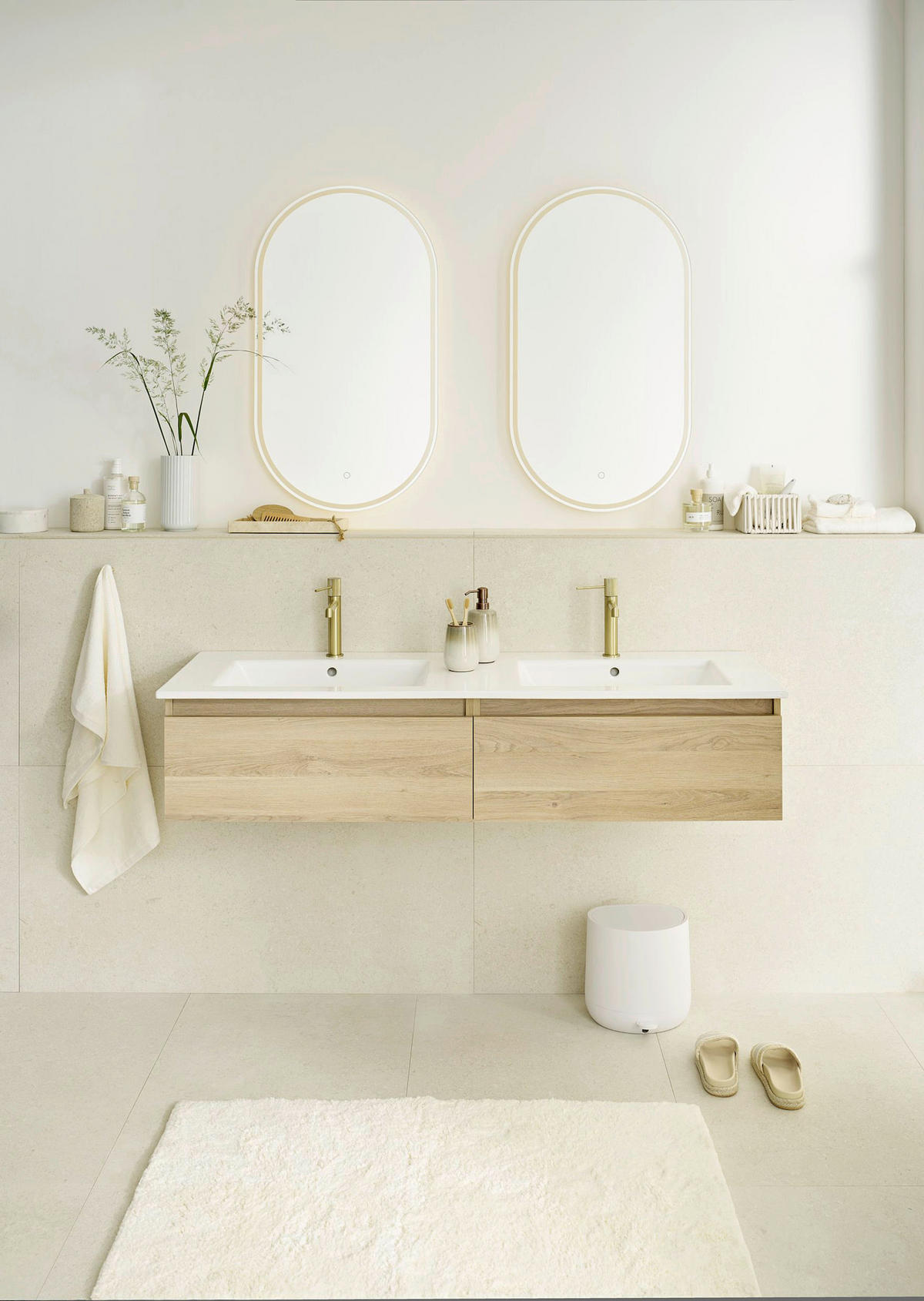 BADEZIMMER  in 142 cm  - Eiche Bianco/Weiß, Basics, Keramik/Holzwerkstoff (142cm) - Schöner Wohnen