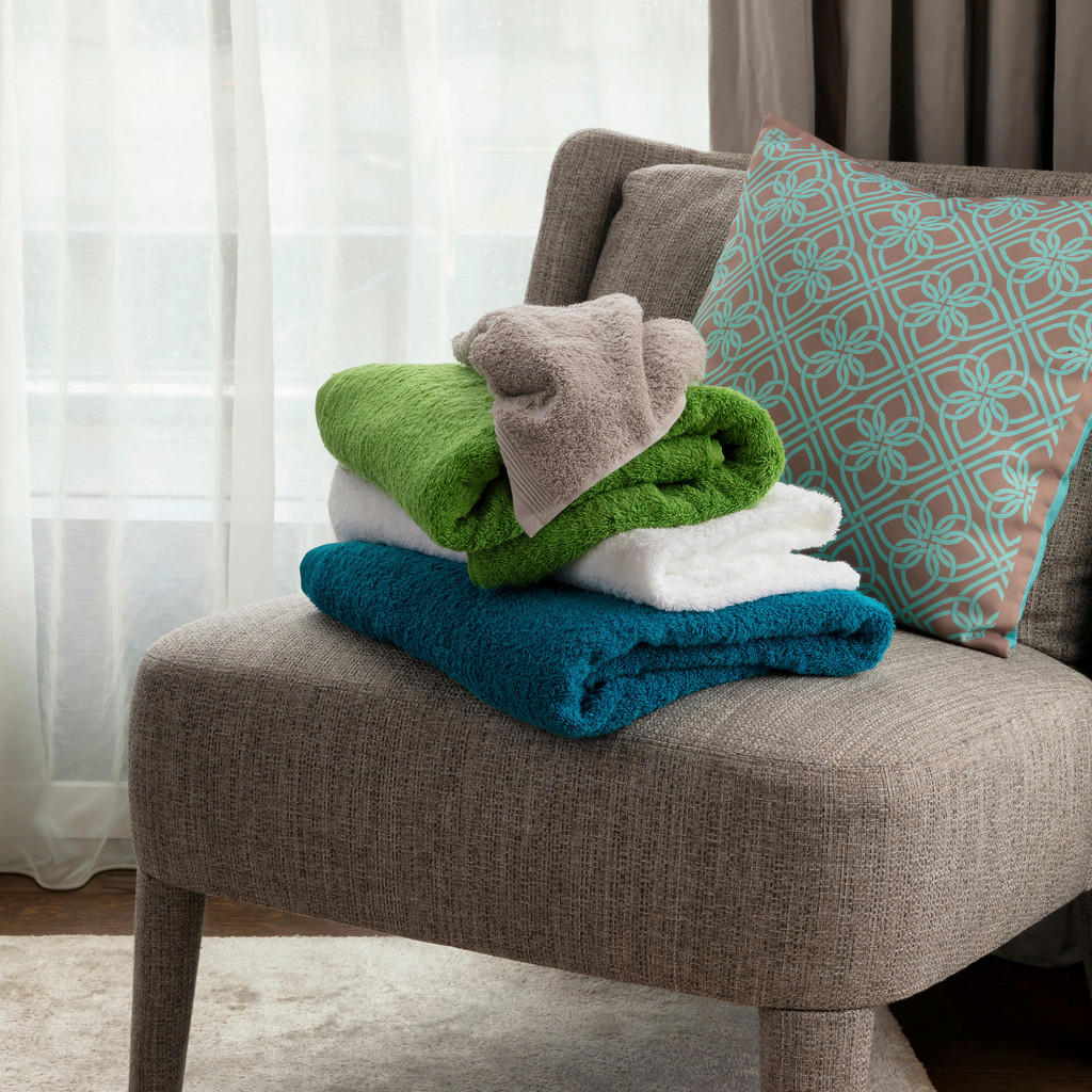 Thumbnail - Moeve Duschtuch Superwuschel, Dunkelgrün, Textil, Uni, 80x150 cm, Oeko-Tex® Standard 100, saugfähig, strapazierfähig, an...