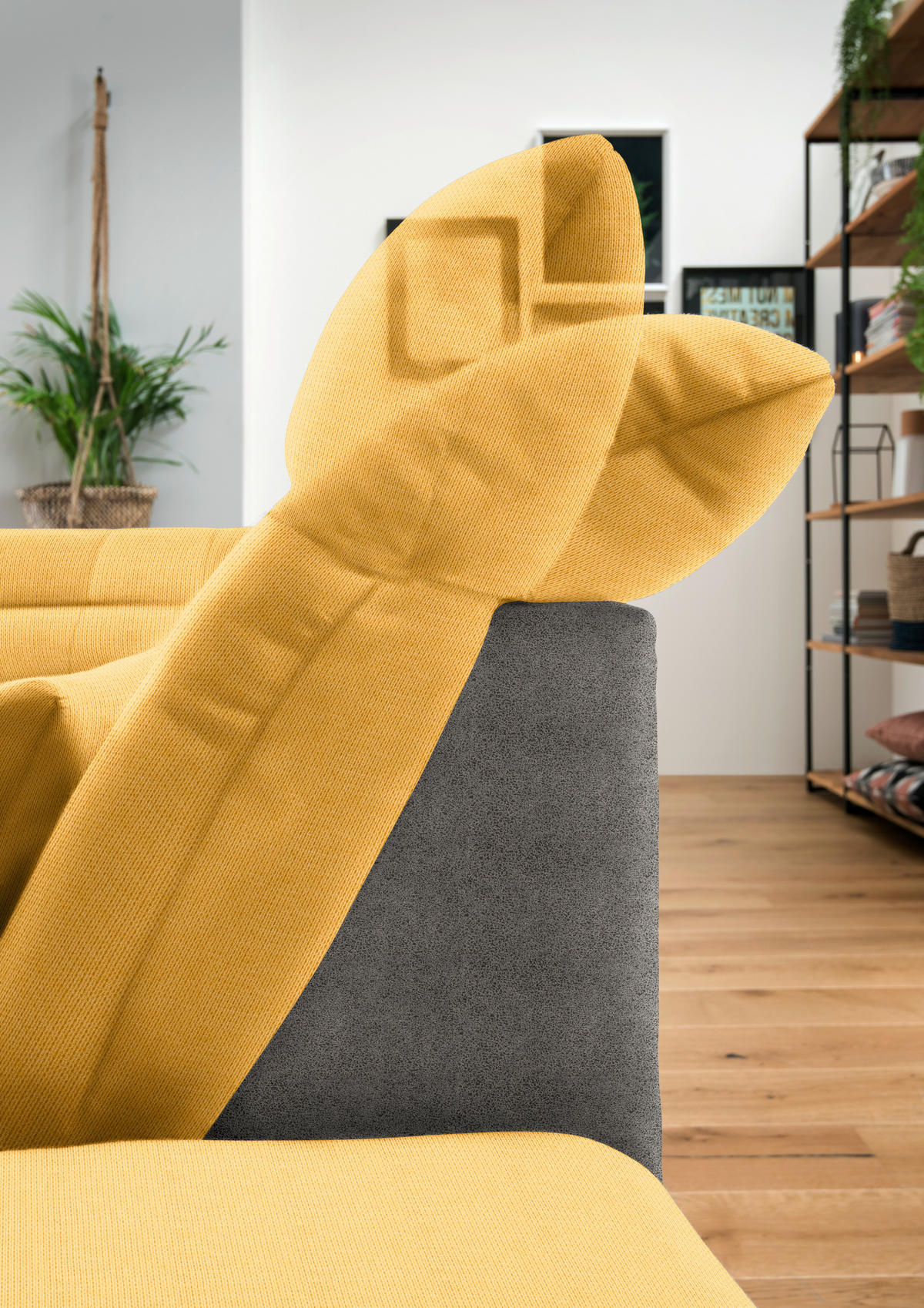 WOHNLANDSCHAFT in Mikrofaser Grau, Dunkelgelb  - Chromfarben/Dunkelgelb, Design, Kunststoff/Textil (211/350/204cm) - Xora