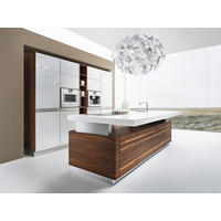 EINBAUKÜCHE   - Nussbaumfarben/Weiß, Design, Glas/Holz - Team 7