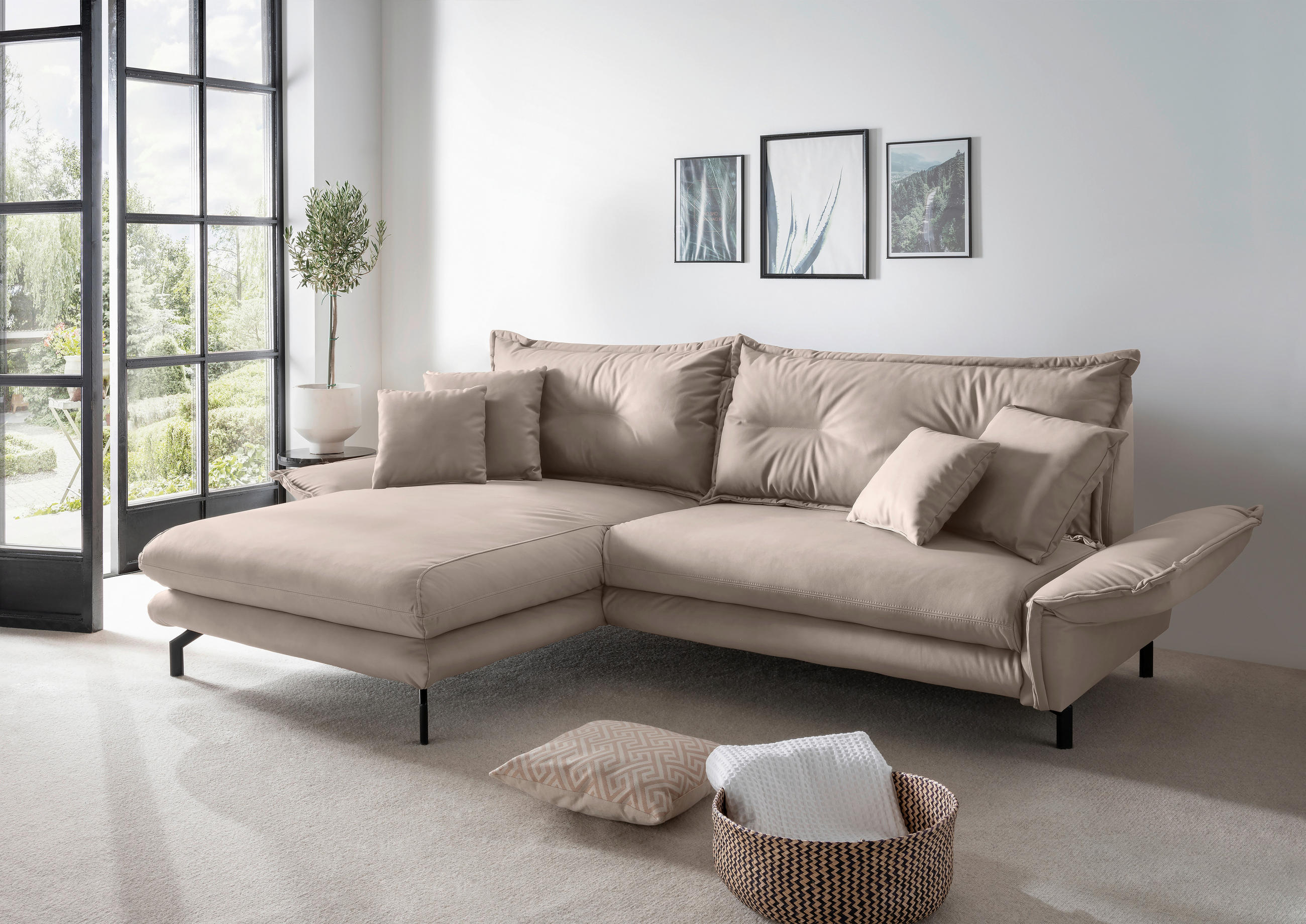 ECKSOFA in Lederlook Beige  - Beige/Schwarz, Modern, Textil/Metall (180/255cm) - Livetastic
