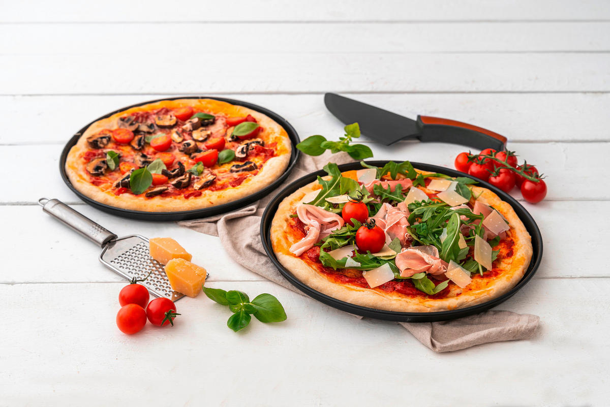PIZZASET  - Schwarz, Basics, Metall (29cm) - Zenker
