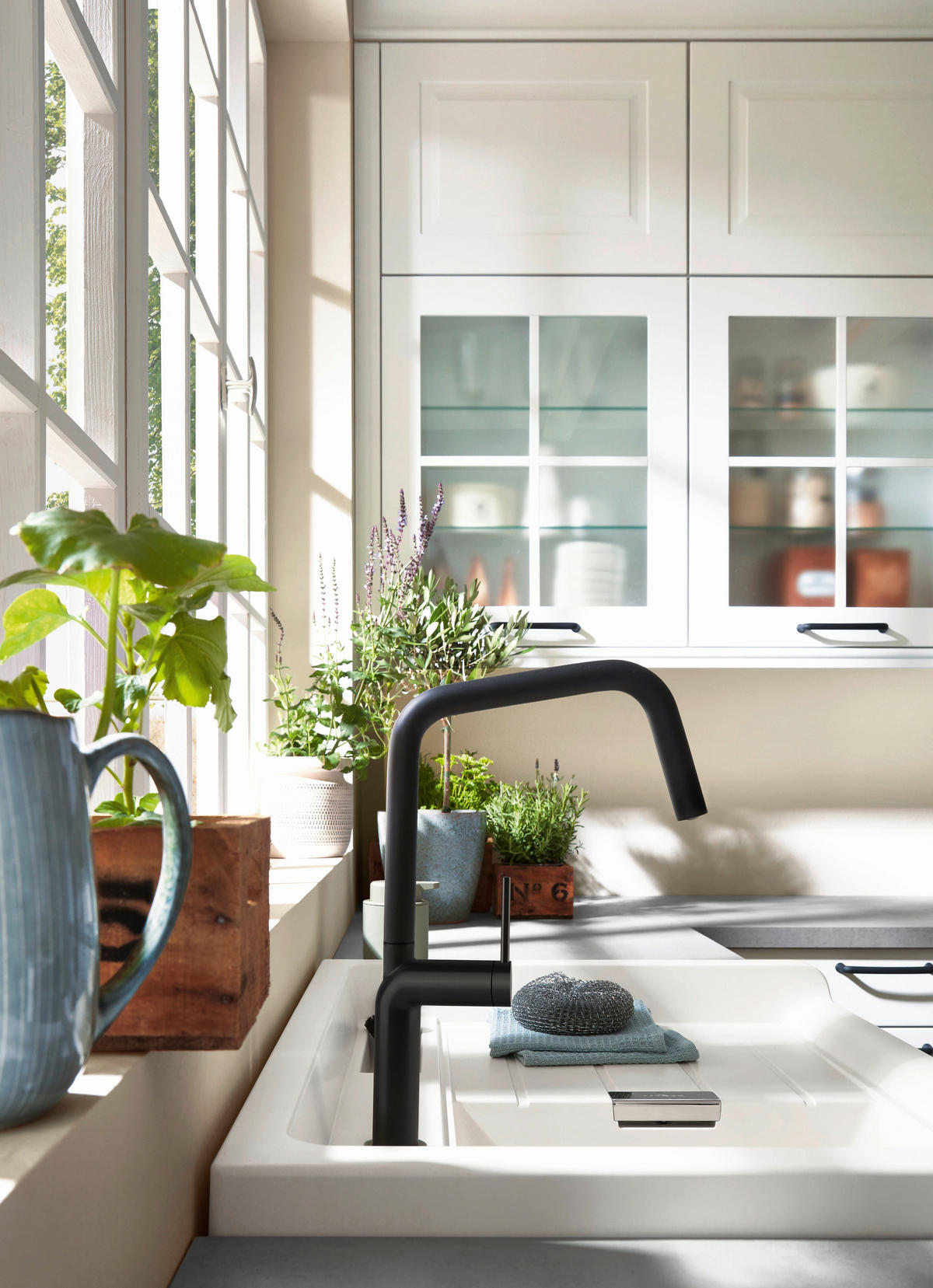 INBYGGNADSKÖK   - vit, Design, trämaterial - Celina