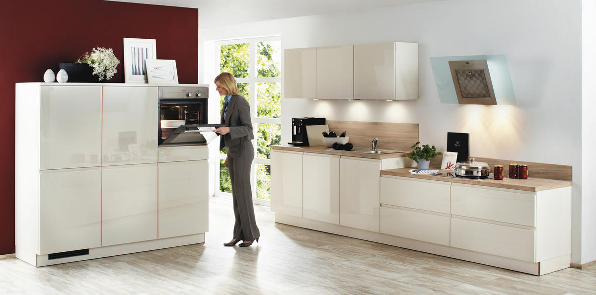 Bucătărie La Comandă   - nisipiu, Design, material pe bază de lemn - Nolte Küchen