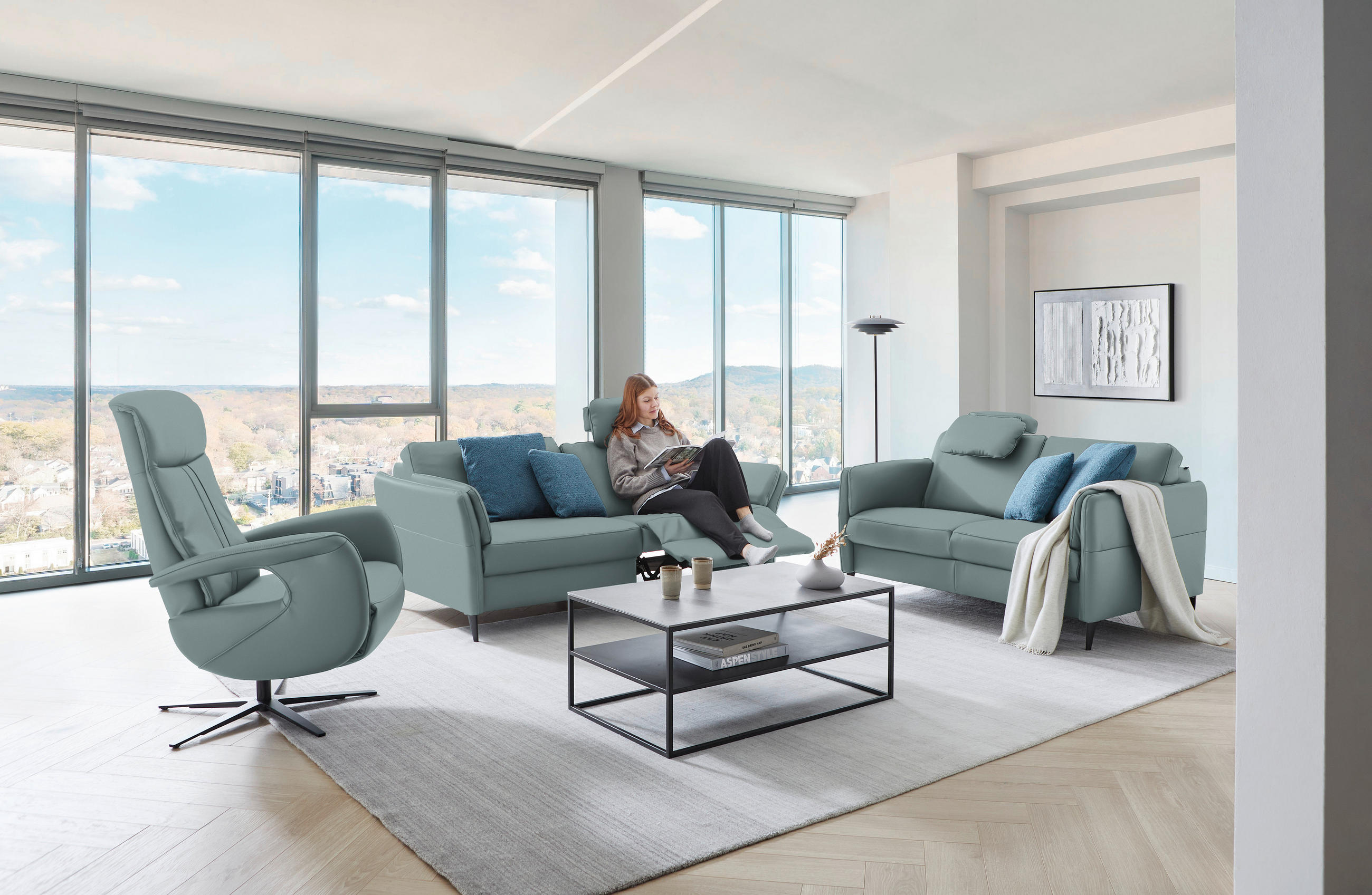 2,5-SITZER in Echtleder Blau  - Blau/Schwarz, Design, Leder/Metall (164/84/99cm) - Dieter Knoll