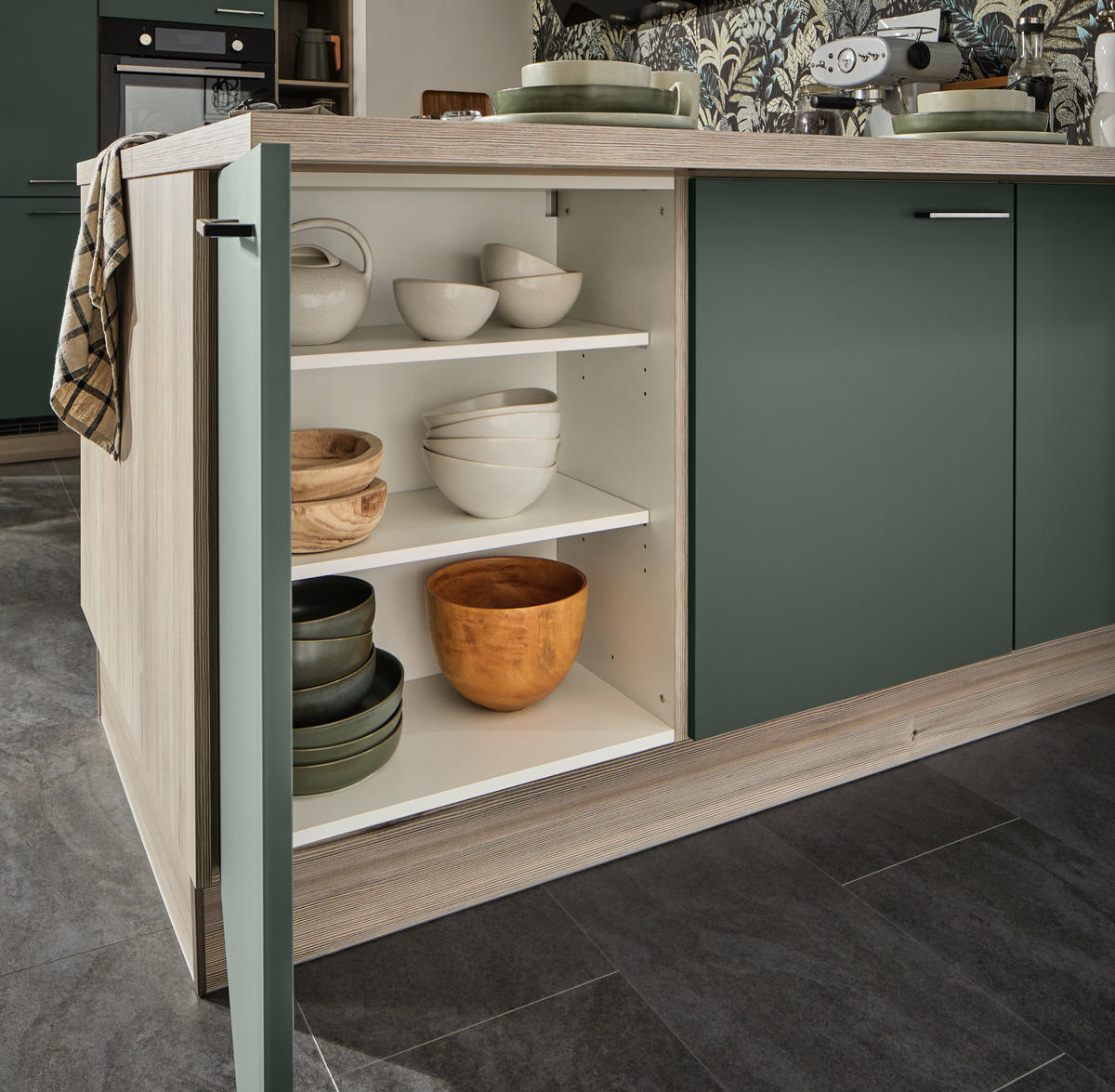 ECKKÜCHE  in Grün, Tannenholzfarben  - Tannenholzfarben/Schwarz, Design, Holzwerkstoff/Metall (150/280/121,6cm) - Xora