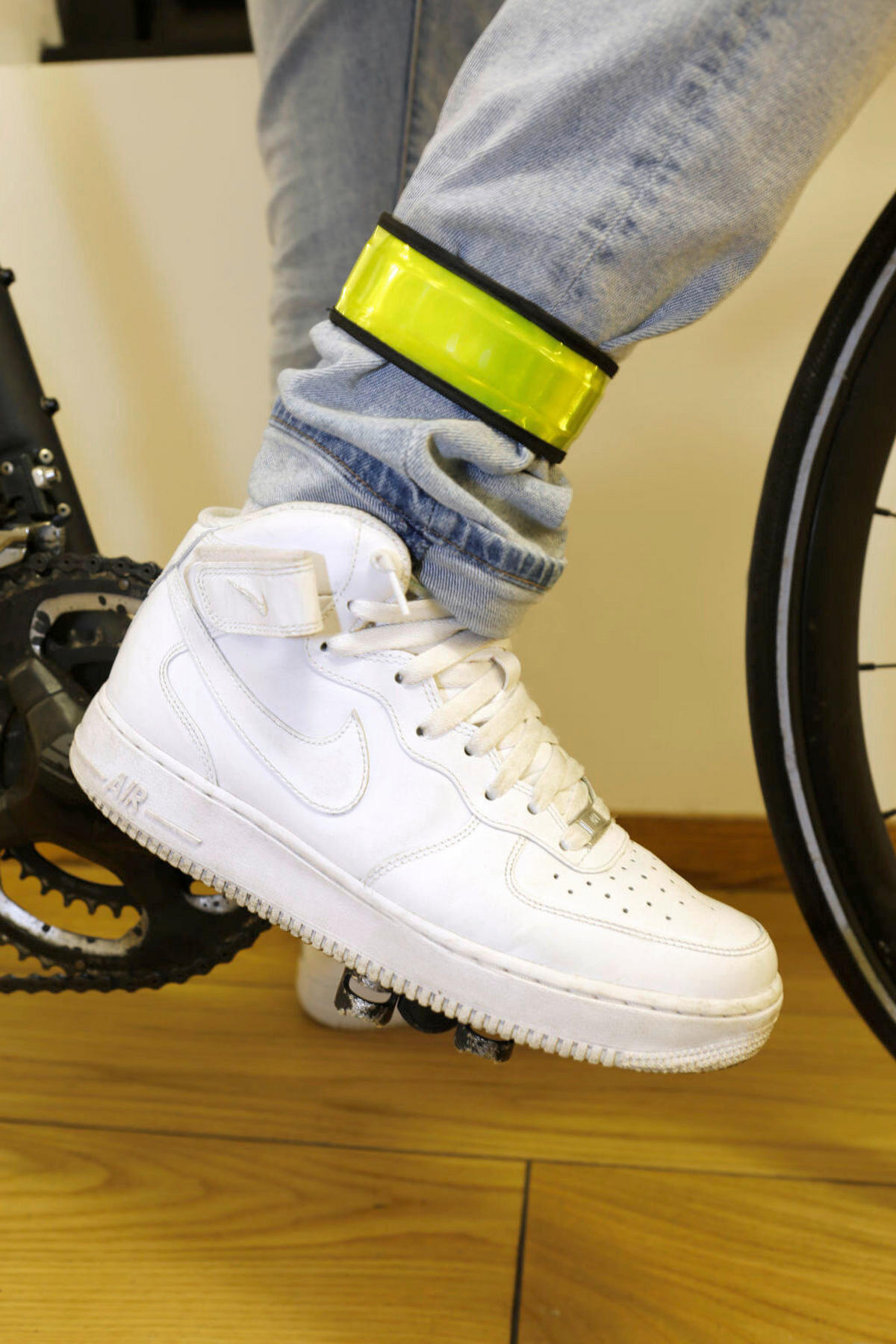 SVJETILJKA ZA BICIKL - višebojno, Basics, plastika (10/6/9cm) - Kikkerland