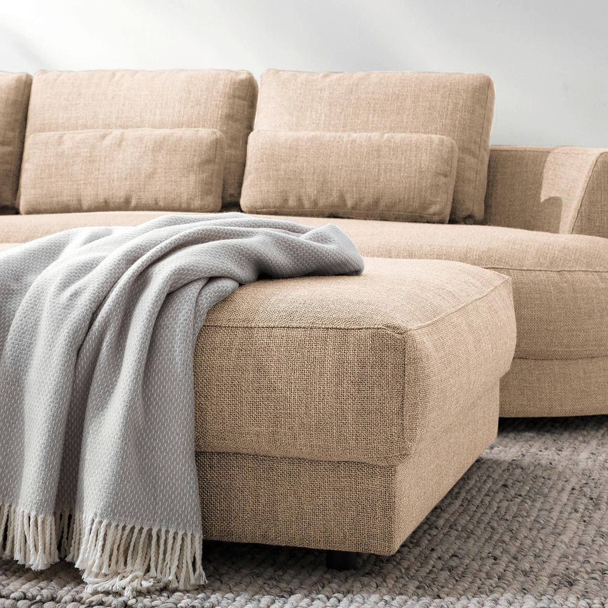 HOCKER in Textil Beige  - Beige/Schwarz, Design, Kunststoff/Textil (105/38/117cm) - home24