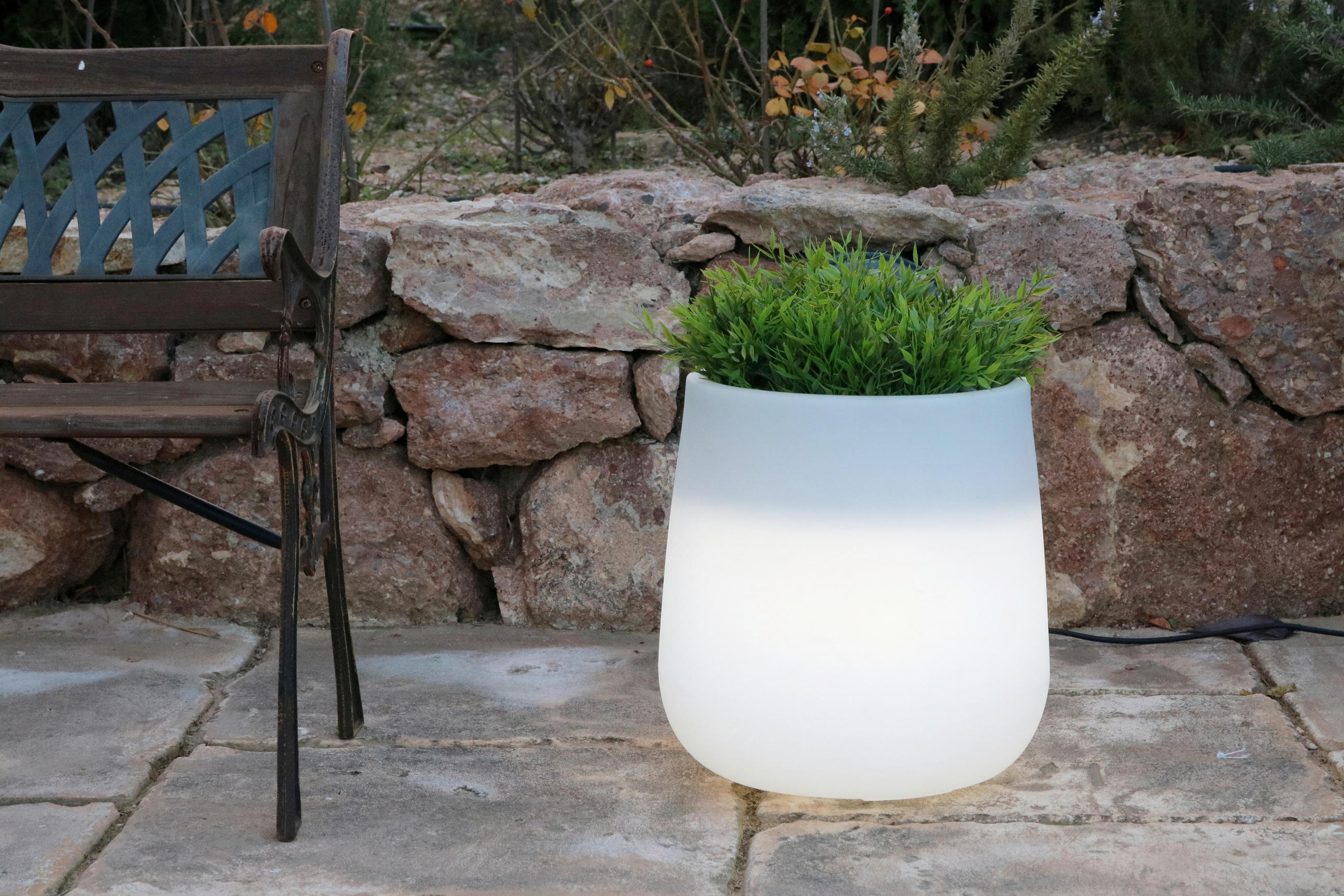 LED-AUßENLEUCHTE Camelia 33.5/39/33.5 cm   - Weiß, Basics, Kunststoff (33.5/39/33.5cm) - Newgarden