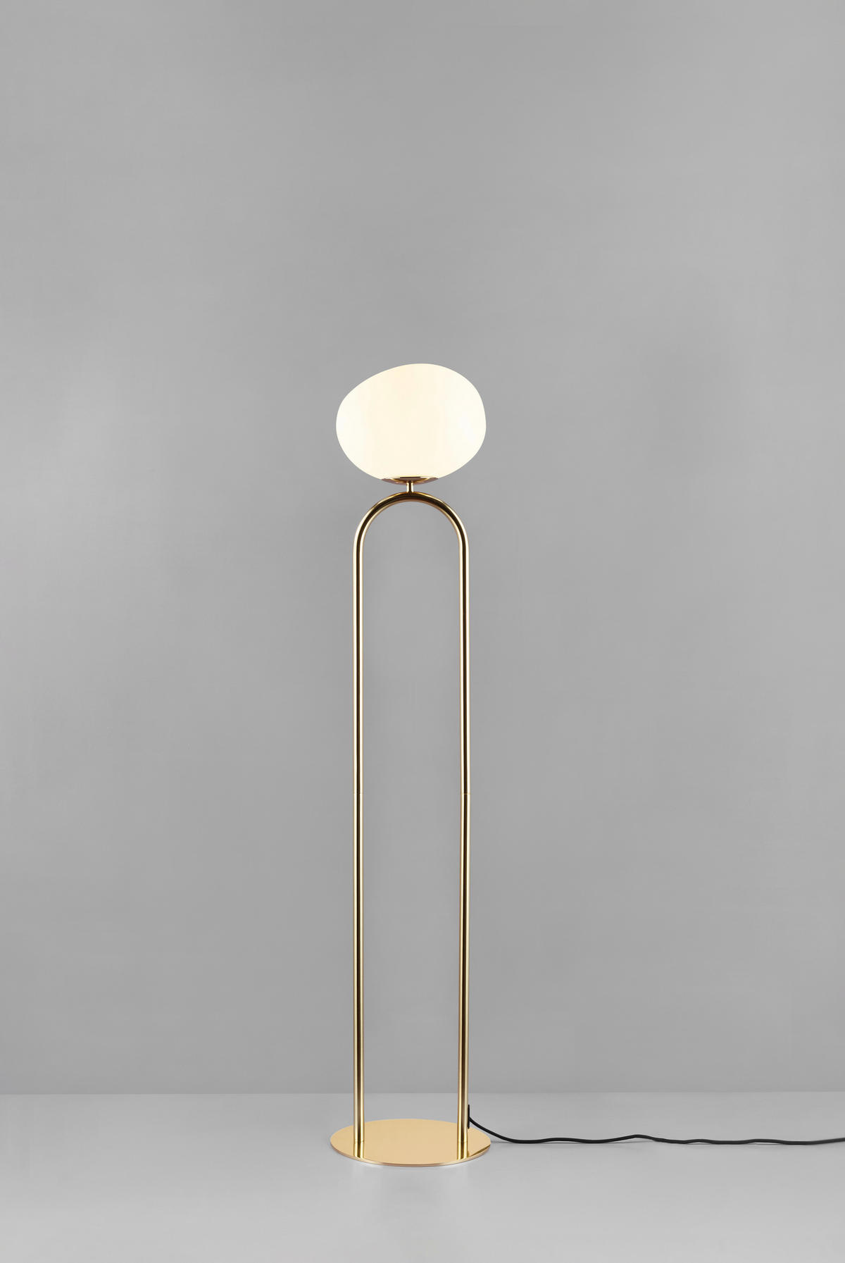 STEHLEUCHTE Shapes Stehla 28/135 cm   - Messingfarben/Weiß, KONVENTIONELL, Glas/Metall (28/135cm) - Nordlux