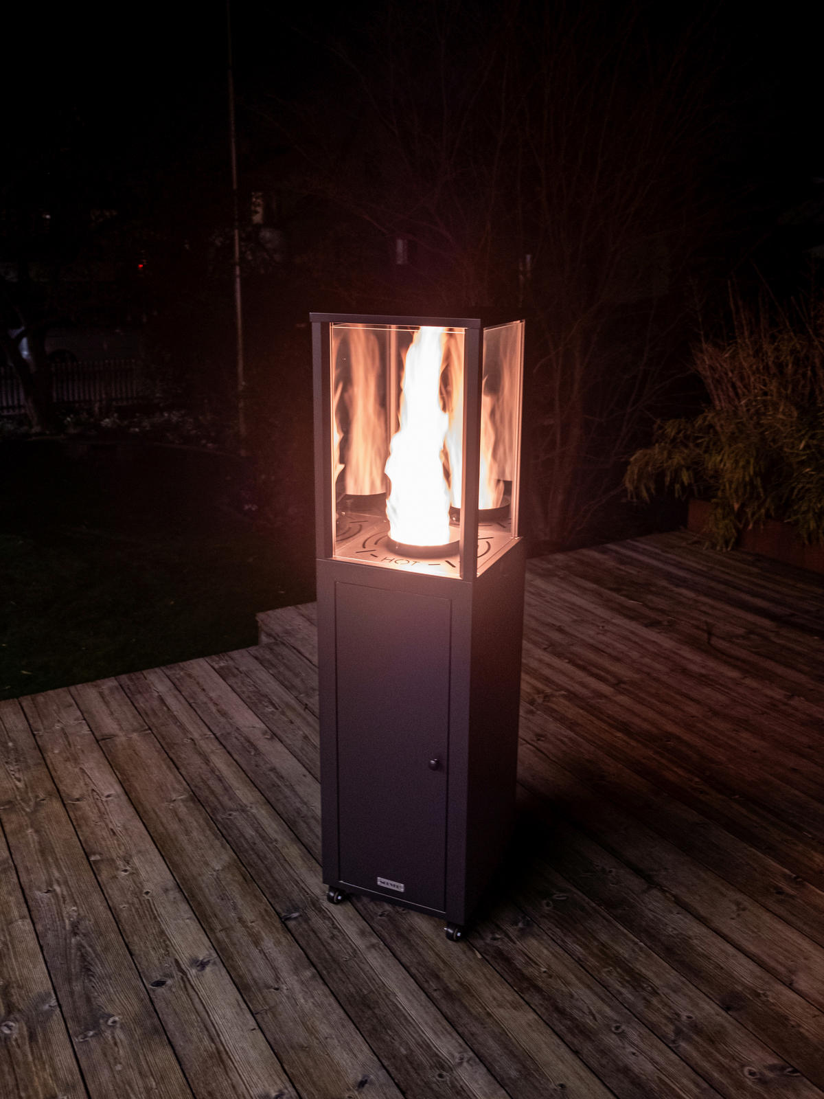 HEIZSTRAHLER - Schwarz, Design, Metall (35,5/137/35,5cm) - Nouvel