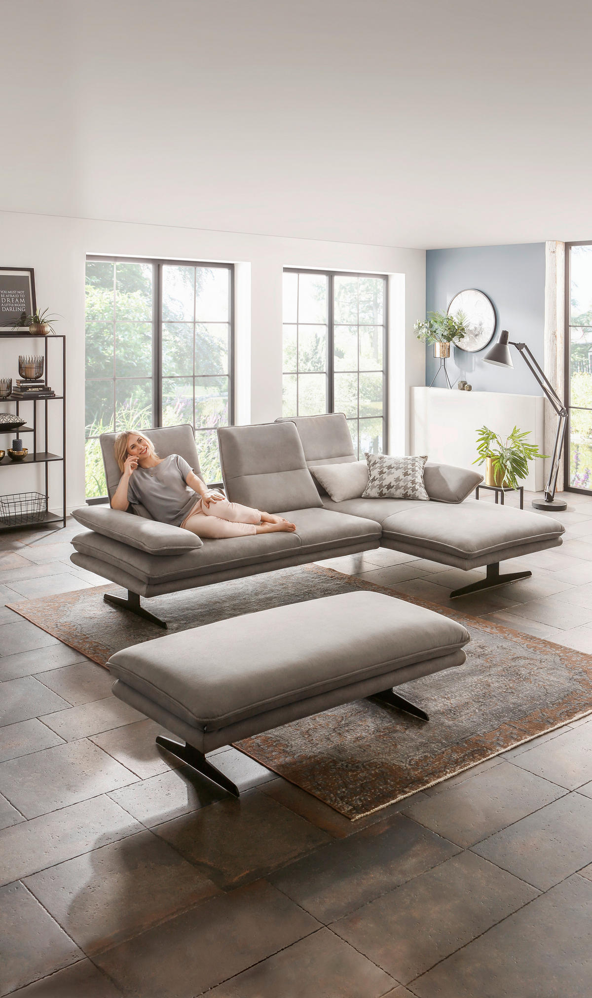 ECKSOFA Grau Mikrofaser  - Schwarz/Grau, Design, Textil/Metall (291/164cm) - Chilliano