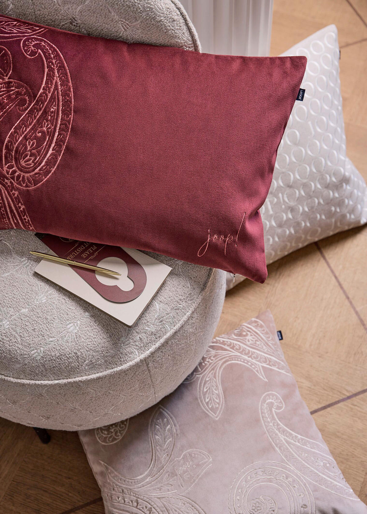 KISSENHÜLLE J! Paisley rouge 40/60 cm  - Rot, Design, Textil (40/60cm) - Joop!