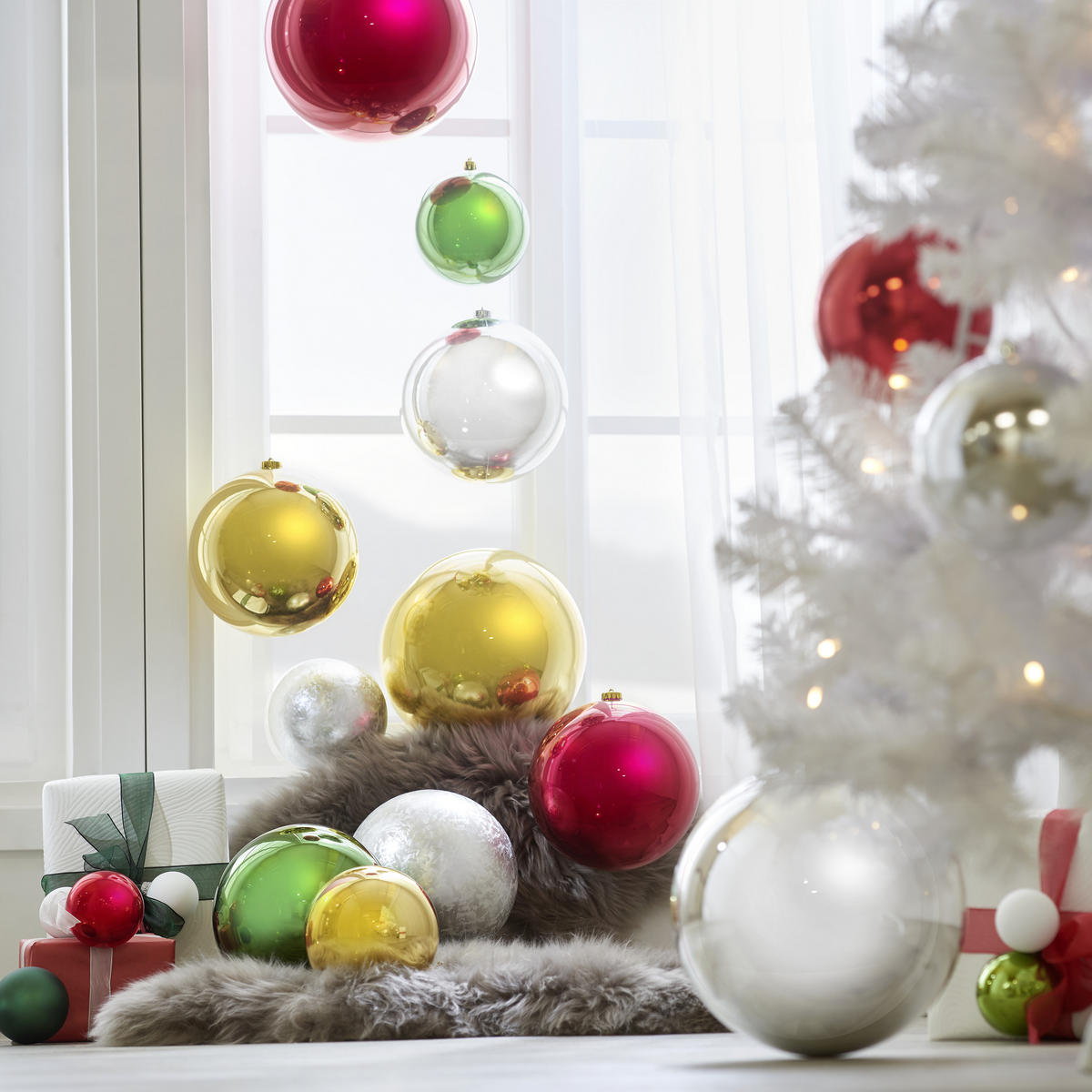 JULGRANSKULA 14 cm  - röd, Basics, plast (14cm)