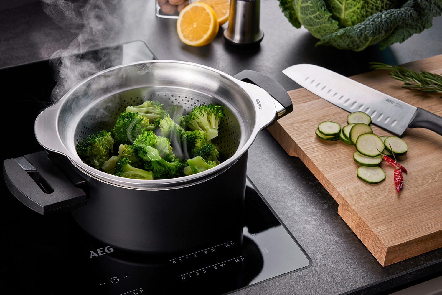 Thumbnail - Gefu Seiher Premio, Edelstahl, Metall, 26.5x9.5x23 cm, stapelbar, Kochen, Küchenhelfer, Küchensiebe