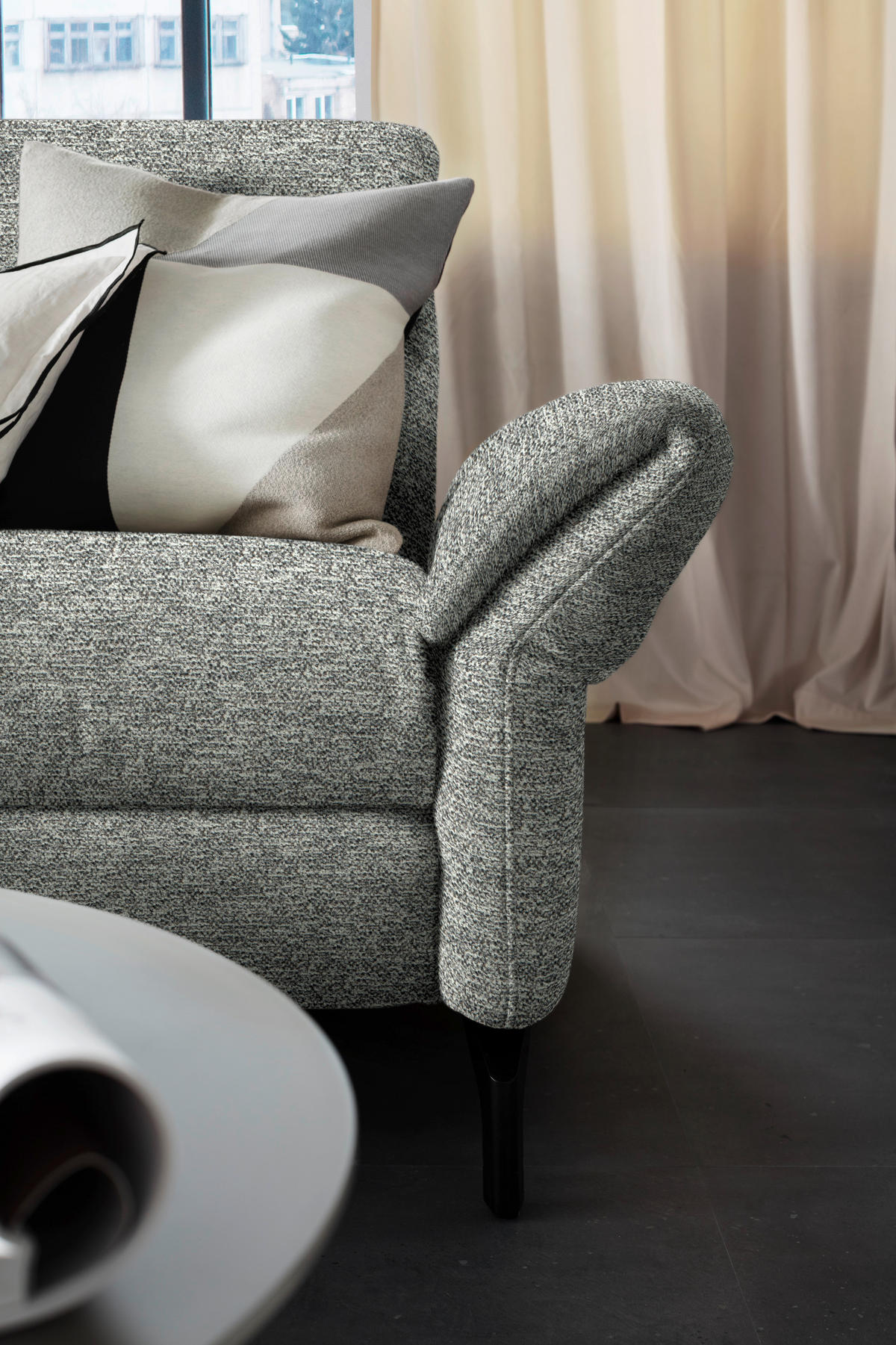 ECKSOFA in Chenille Hellgrau, Grau  187/299 cm  - Hellgrau/Schwarz, Design, Textil/Metall (187/299cm) - Schöner Wohnen
