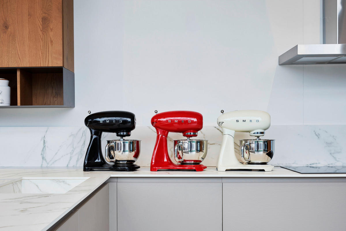 KÜCHENMASCHINE - Rot/Alufarben, Basics, Metall (40,5/37,8/22,1cm) - SMEG