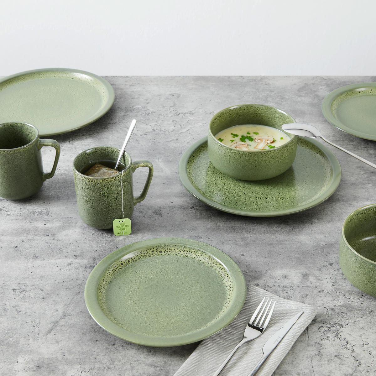 KOMBISERVICE 8-teilig  - Olivgrün, MODERN, Keramik (30/30/29cm) - Creatable