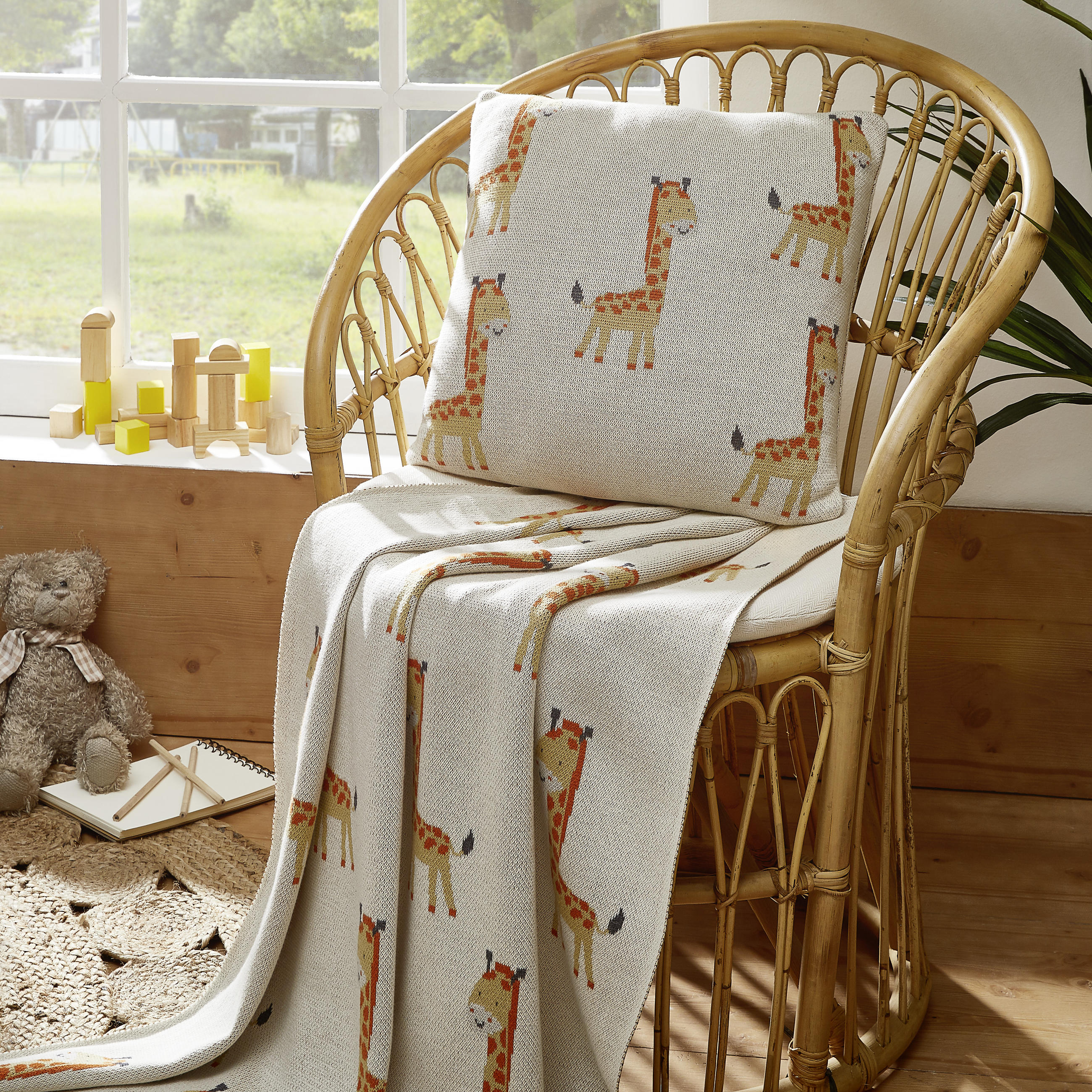 KINDERKISSEN 40/40 cm  - Orange/Weiß, Trend, Textil (40/40cm) - Avelia