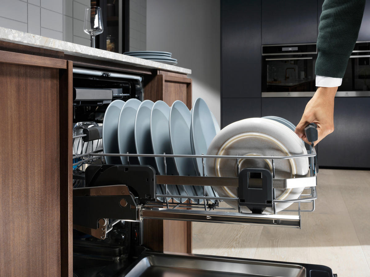 GESCHIRRSPÜLER KECB7215L  - Edelstahlfarben, Basics, Metall (59,6/81,8/55,0cm) - Electrolux