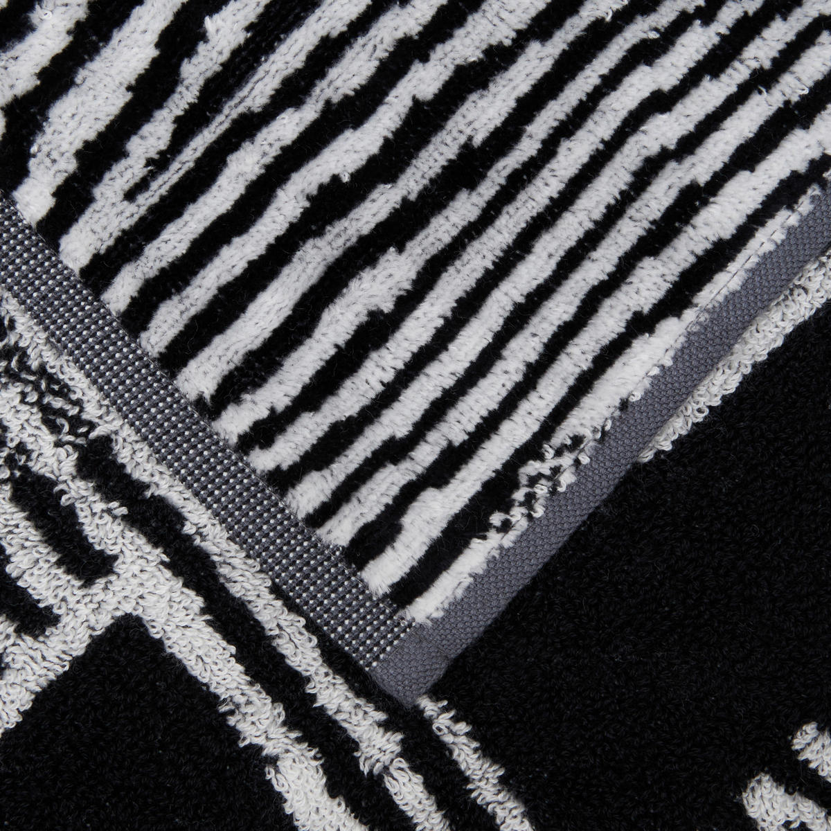 DUSCHTUCH STRIPES 95/150 cm  - Grau, Basics, Textil (95/150cm) - Diesel