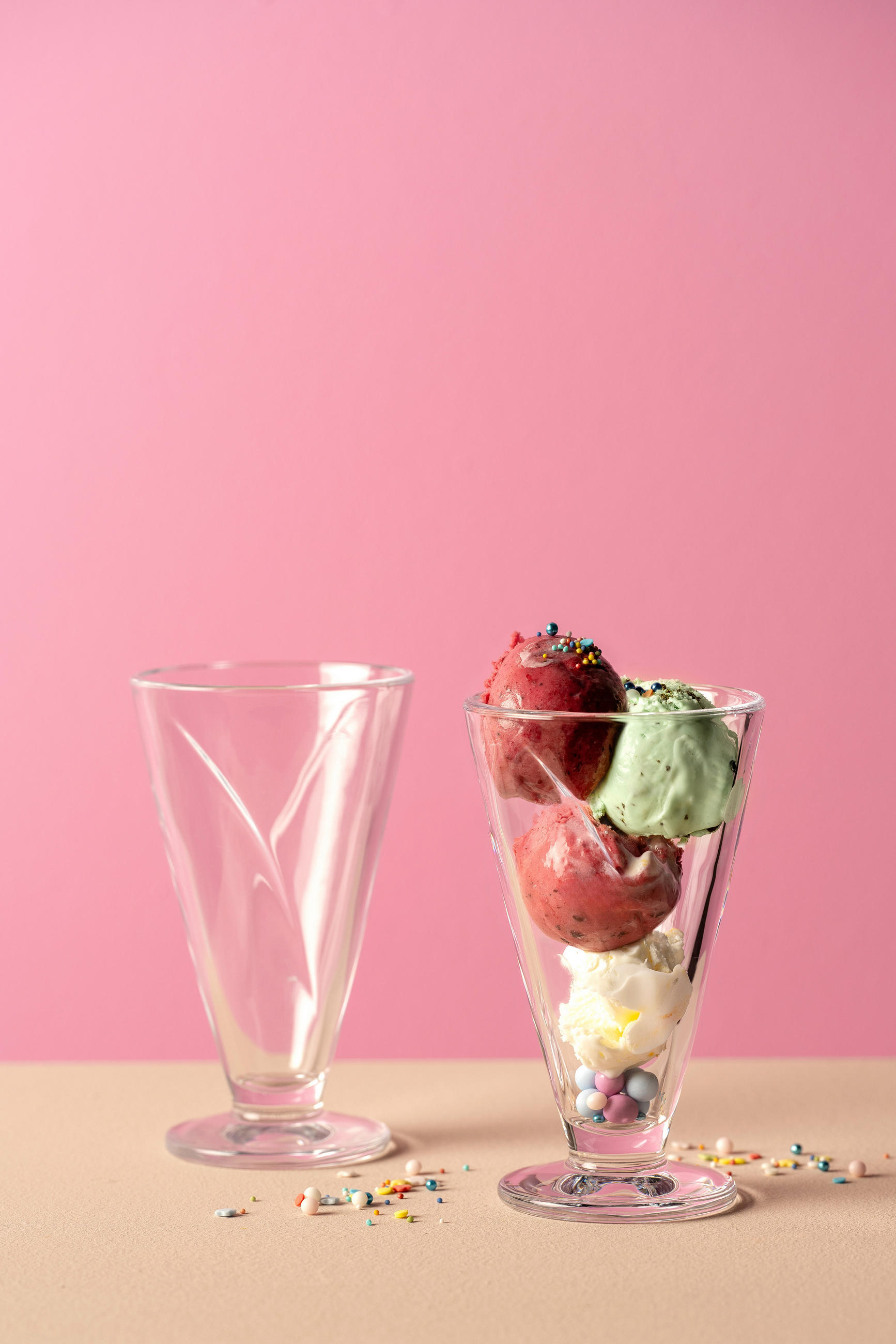 EISBECHER CONO  - Klar, Basics, Glas (9,3/16/9,3cm) - Leonardo