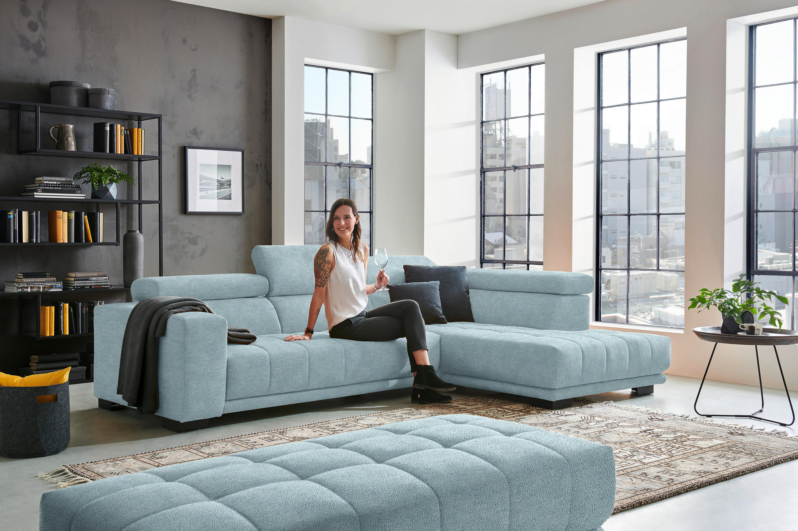 ECKSOFA in Mikrofaser Hellblau  - Schwarz/Hellblau, Design, Textil/Metall (301/207cm) - Xora