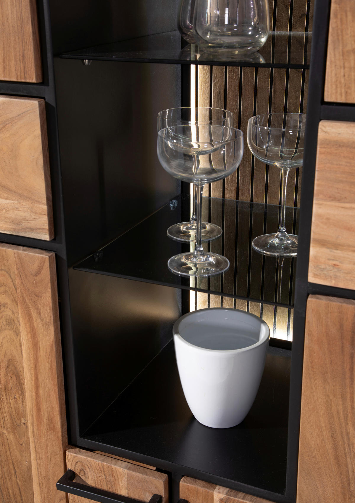 HIGHBOARD  in 150/150/44 cm  - Schwarz/Akaziefarben, LIFESTYLE, Glas/Holz (150/150/44cm) - Landscape