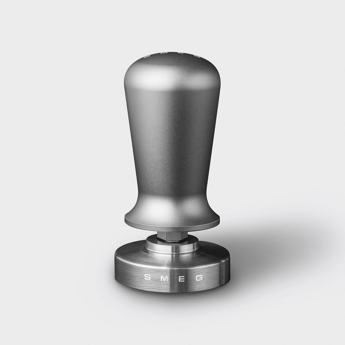 ESPRESSODRÜCKER  - Edelstahlfarben/Grau, Design, Kunststoff/Metall (51cm) - SMEG