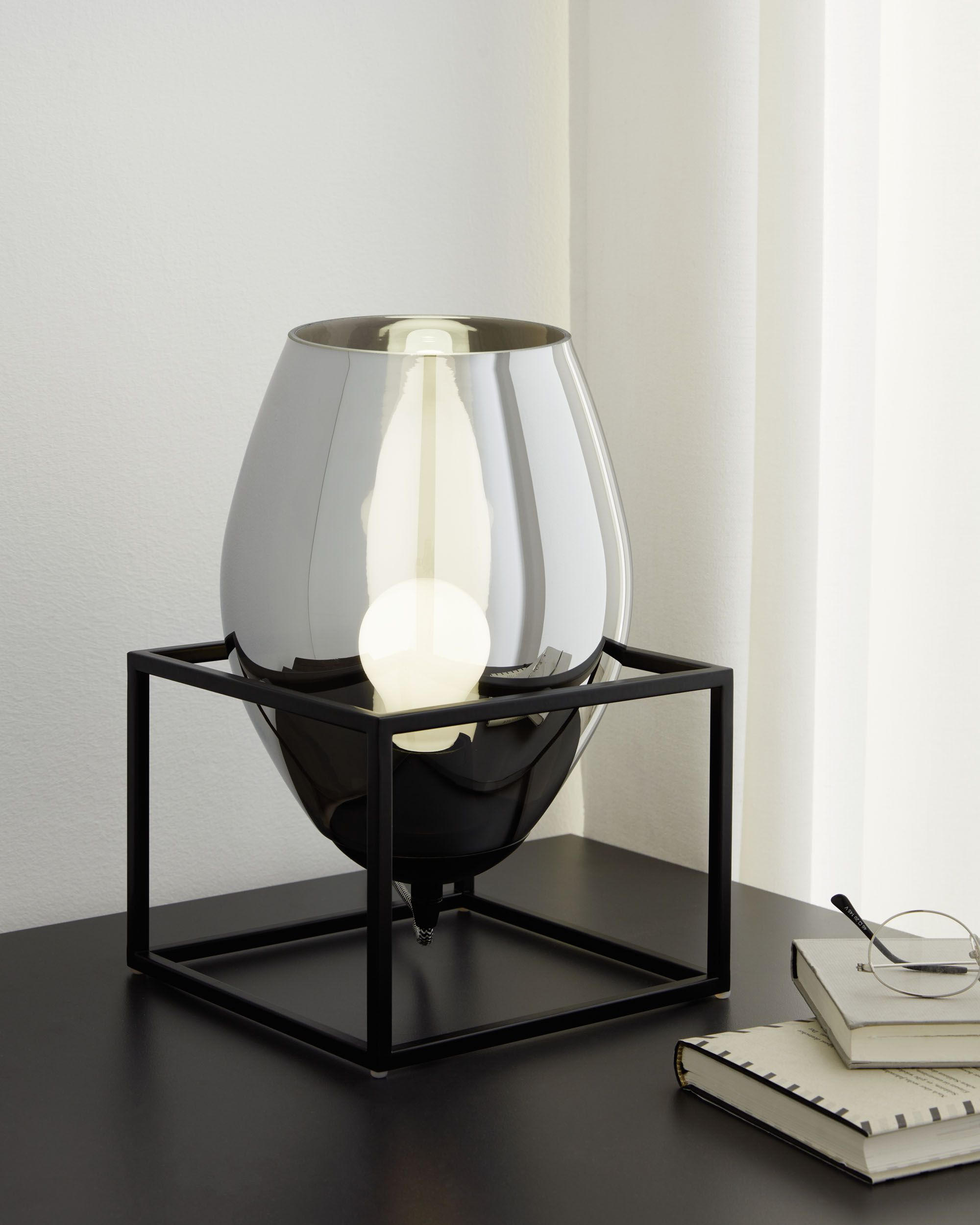 BORDSLAMPA 20/20/30,5 cm   - svart, Design, metall/glas (20/20/30,5cm)