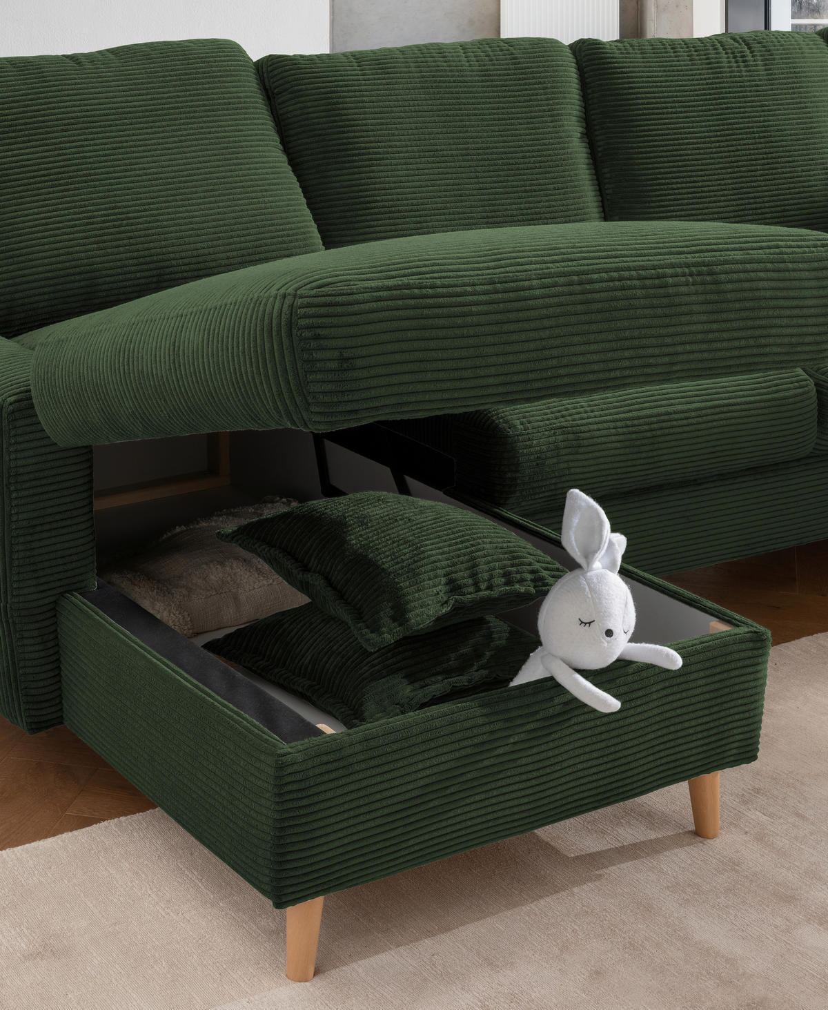 ECKSOFA in Cord Dunkelgrün  - Dunkelgrün/Naturfarben, Design, Holz/Textil (150/228cm) - P & B