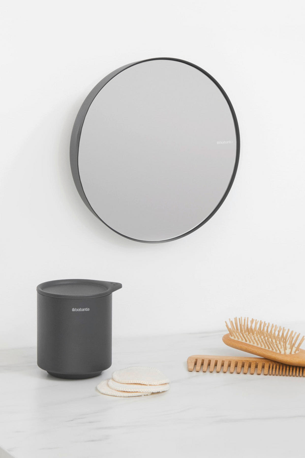 OGLEDALO ZA ŠMINKANJE  siva  metal  - siva, Osnovno, metal (20.4/20.4/7.8cm) - Brabantia
