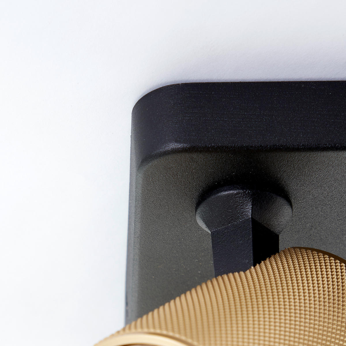 STRAHLER   - Goldfarben/Schwarz, Basics, Metall (12,1/22/22cm)