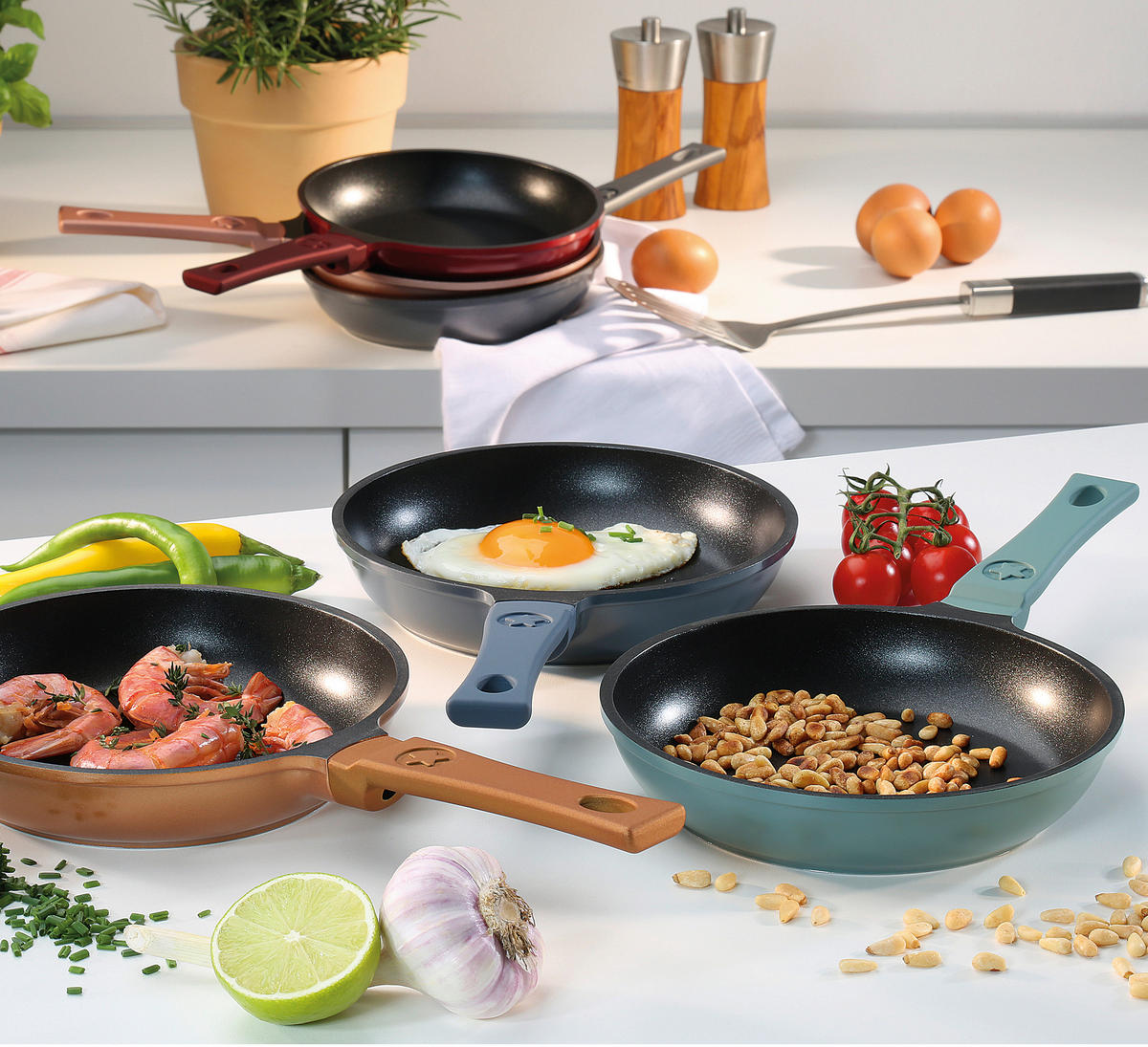 BRATPFANNE CLASSIC  - Salbeigrün, Basics, Kunststoff/Metall (18/4cm) - Spring