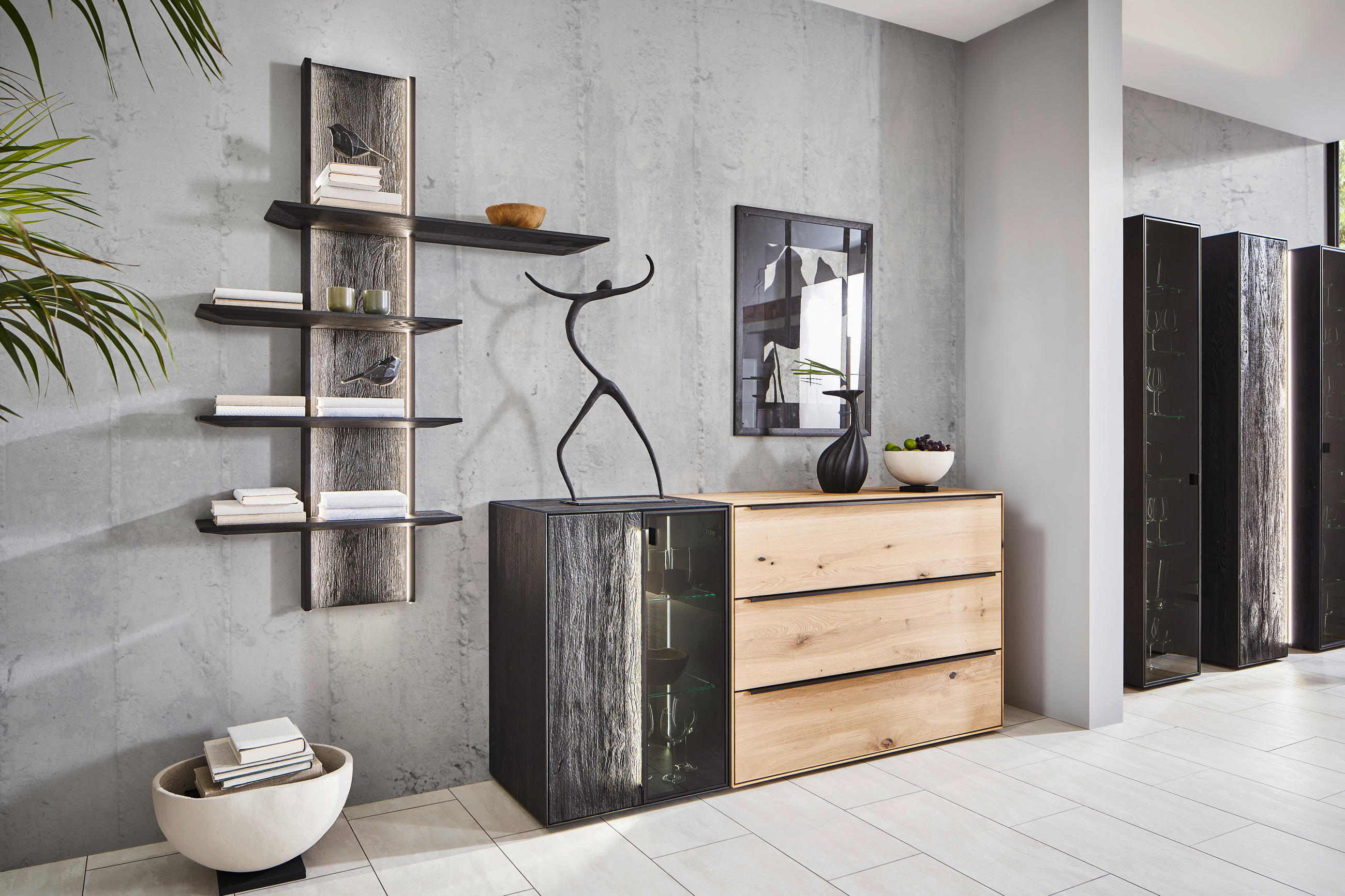 SIDEBOARD Schwarz, Eichefarben  184/90,3/47,1 cm  - Eichefarben/Anthrazit, Natur, Glas/Holz (184/90,3/47,1cm) - Valnatura