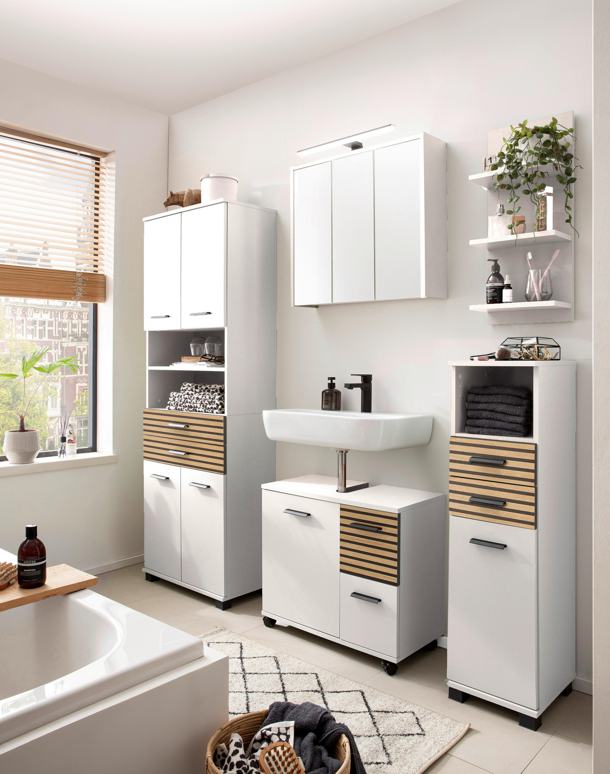 HOCHSCHRANK 59,8/180,9/32,6 cm - Eichefarben/Schwarz, MODERN, Holz/Holzwerkstoff (59,8/180,9/32,6cm) - Stylife