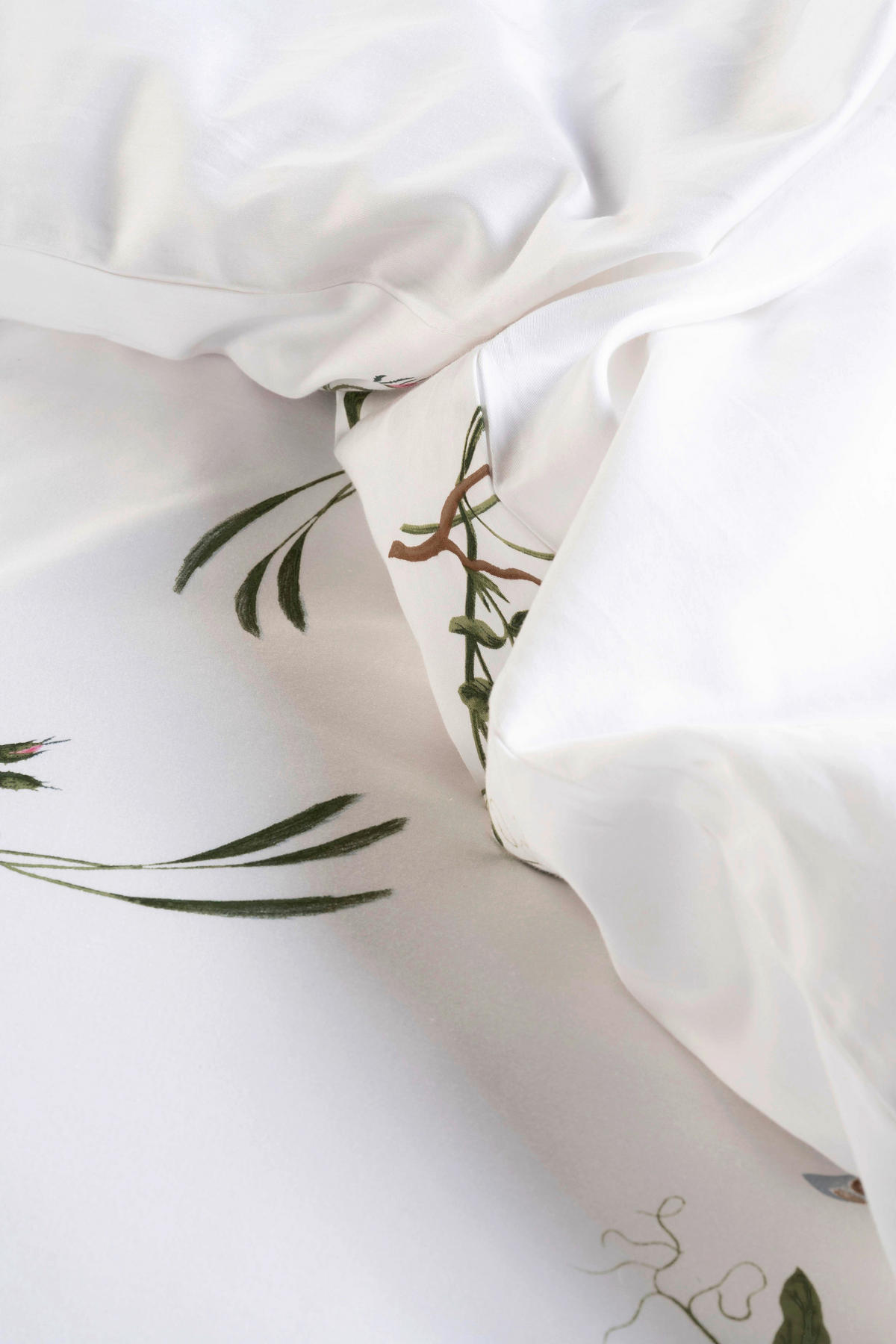 POSTELJNINA 135/200 cm saten bela  - bela, Konvencionalno, tekstil (135/200cm) - Essenza