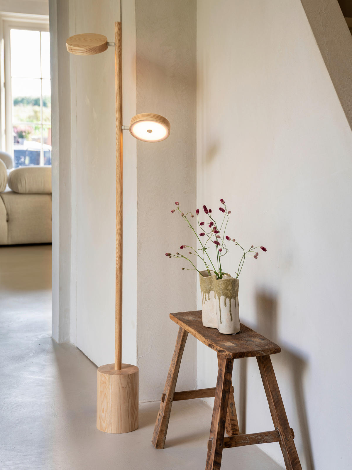 STEHLEUCHTE Good & Mojo 40/146 cm  - Eschefarben/Weiß, Trend, Holz (40/146cm) - Good & Mojo