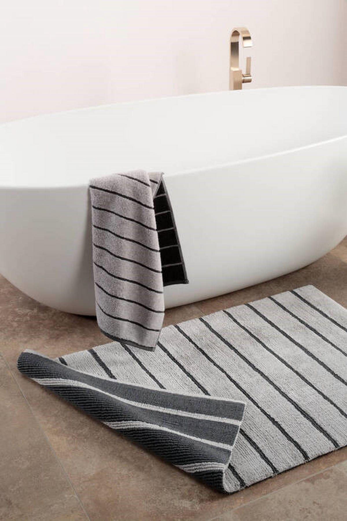 KOBERČEK DO KÚPEĽNE, 70/120 cm - sivá, Basics, textil (70/120cm) - Cawoe