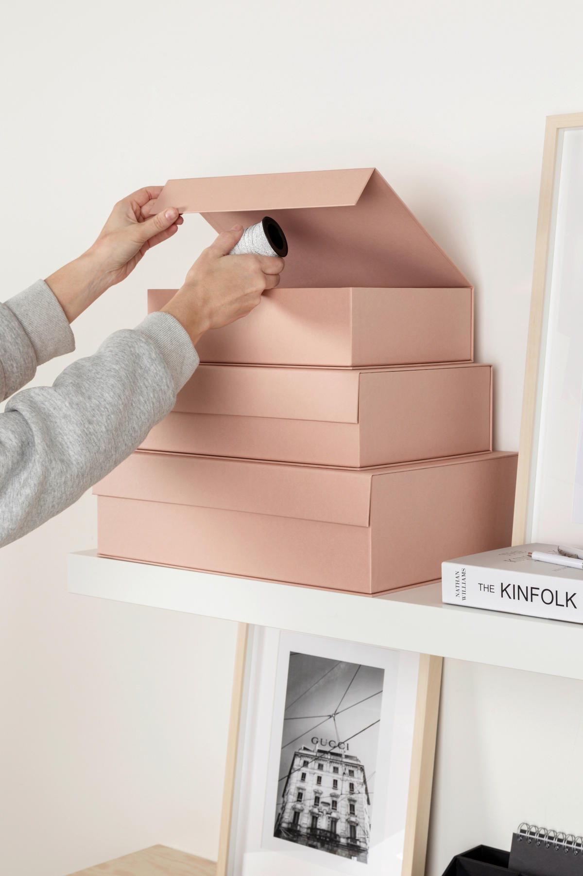 AUFBEWAHRUNGSBOX    29.5/42.5/13 cm  - Pink, Basics, Karton/Papier (29.5/42.5/13cm)