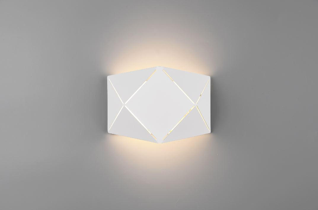 APLICĂ DE PERETE - Basics (18/13cm)