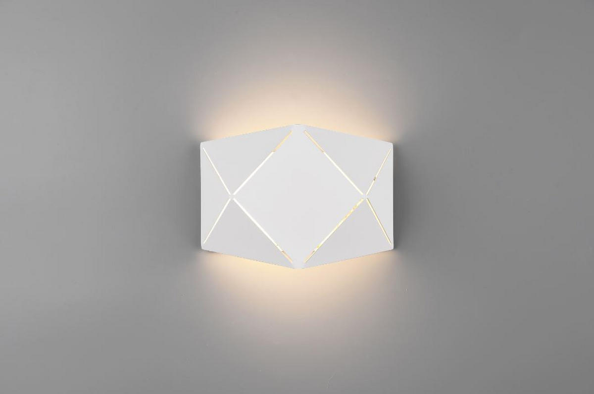 APLICĂ DE PERETE - Basics (18/13cm)