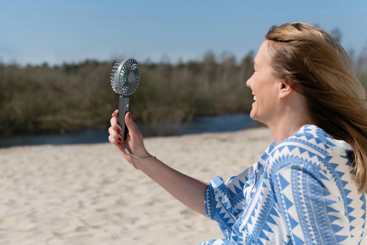 HANDVENTILATOR - Grau, Basics, Kunststoff/Metall (9,7/4,1/22,2cm)