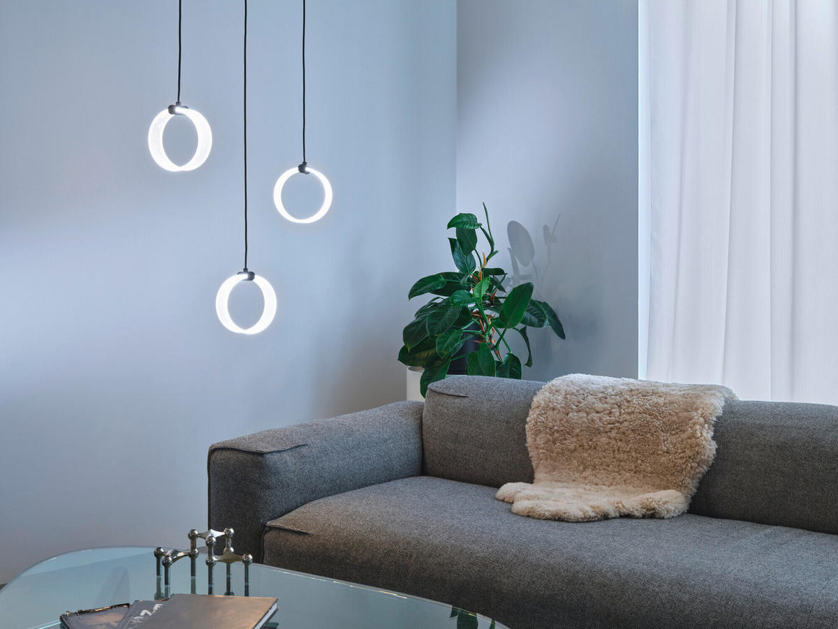 LED-PENDELLEUCHTE 66/5,2/121 cm  - Schwarz, Design, Kunststoff (66/5,2/121cm) - Ledvance