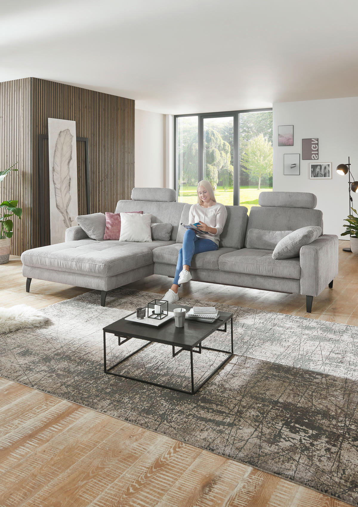 ECKSOFA Hellgrau Cord  - Hellgrau/Schwarz, MODERN, Textil/Metall (177/302cm) - Beldomo Style